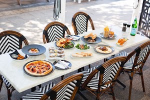 La Casa Beach Bar | Bistro • Cafe place picture